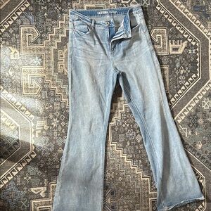 California Vintage Light Blue Flare Jeans — High-Rise Wide Leg